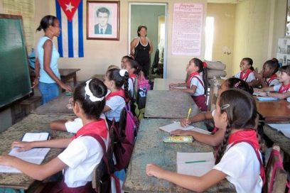 Santiago de Cuba: Bienvenida a nuevos trabajadores