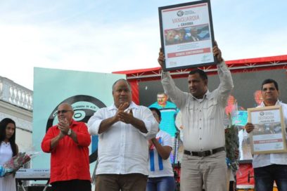 Festejan en Granma aniversario 59 de los CDR