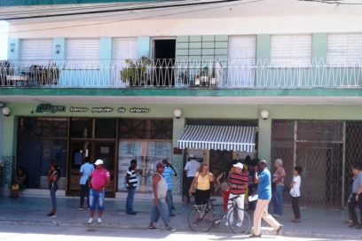 Abiertas en Guantánamo casi 400 cuentas en monedas libremente convertibles