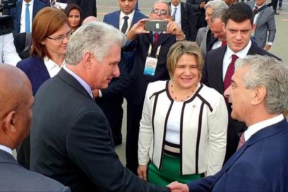 Presidente cubano en Azerbaiyán para Cumbre del Mnoal (+ Videos)