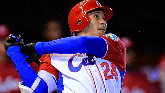  Frederich Cepeda regresa a la selección nacional tras estar ausente de los Juegos Panamericanos de Lima 2019.