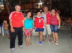 Haila junto a su familia en Cienfuegos. Foto: Del autor
