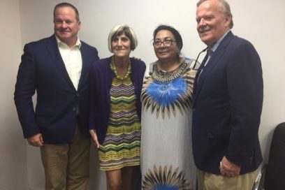 Congresista norteamericana asegura que la política no debería ser problema cuando se trata de la Salud