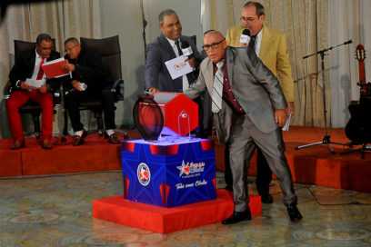 Out 27: Maratónica ronda de refuerzos !52 nombres!