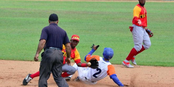 Matanzas superó a Sancti Spíritus y clasificó a la segunda vuelta. Foto: www.escambray.cu