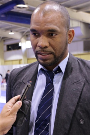 Alhjadis Bandera, titular de la Federación Cubana de esgrima.