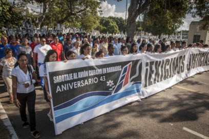 ¡Cadáveres amados los que un día…! (+ Fotos)