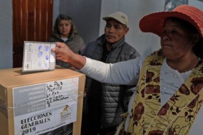 Bolivia: Evo Morales lleva ventaja en primer conteo