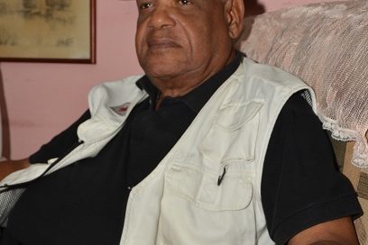 Libro a la carta  con Eugenio Hernández Espinosa