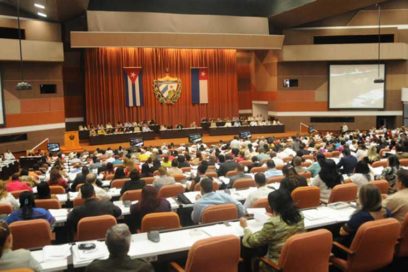 En vísperas de elegir a los más altos cargos del Estado, se reúne este miércoles el Parlamento cubano