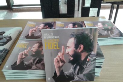 Presentan el libro Ni calles ni monumentos. El legado de Fidel
