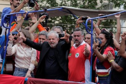 Me quedé en Brasil para demostrar las mentiras, afirma Lula