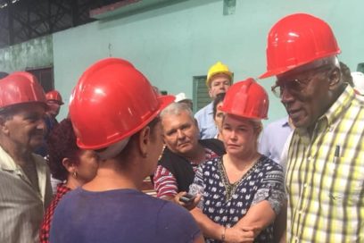 La respuesta al bloqueo es fortalecer la economía, dijo Salvador Valdés