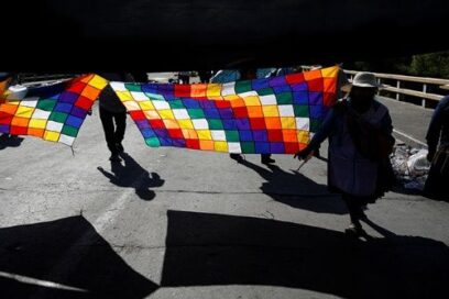 Persisten bloqueos de vías en Bolivia contra el golpe de Estado