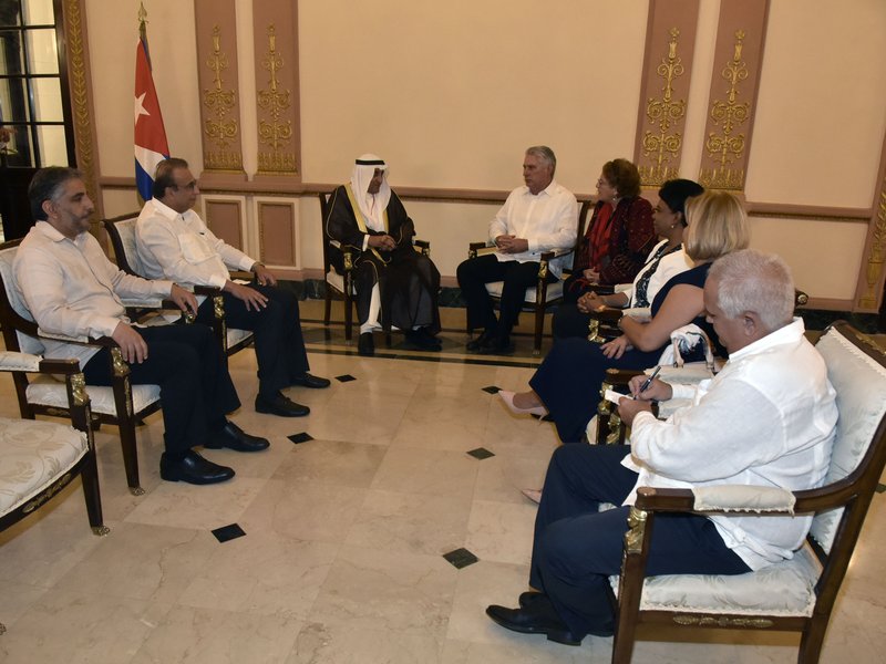Díaz-Canel recibió al Dr. Abdulhamid Alkhalifa, Director General del Fondo de la Organización de Países Exportadores de Petróleo para el Desarrollo Internacional. (Estudios Revolución)