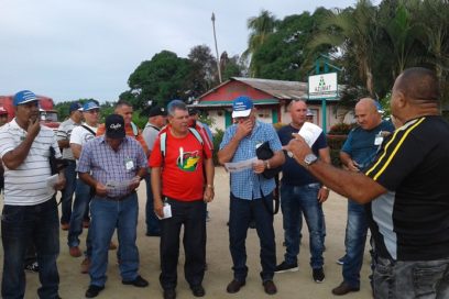 Para vivir de la caña