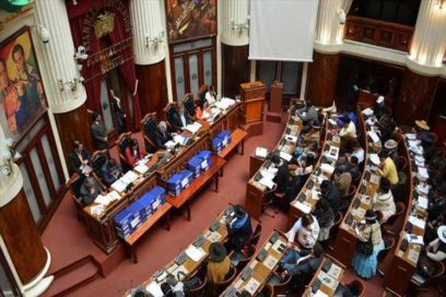 Asamblea en Bolivia decidirá renuncia de presidente Evo Morales