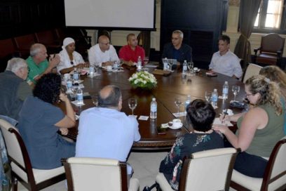 Intercambió diputado cubano con delegación de Asamblea Estatal de California