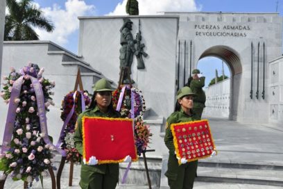 El último adiós al General Harry Villegas