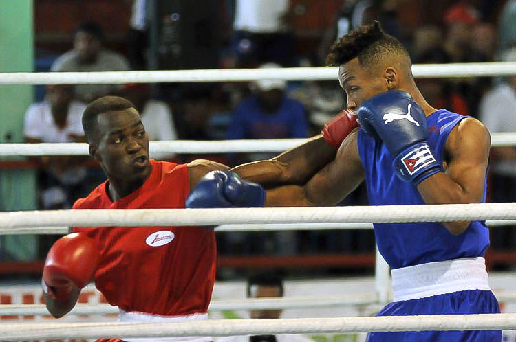 La cartelera final del 58 Torneo de Boxeo Playa Girón. Foto: José Raúl Rodríguez Robleda