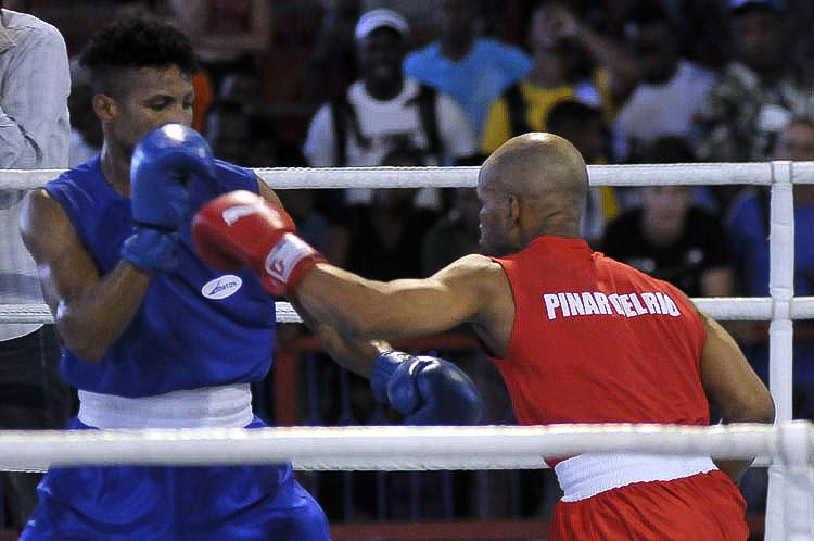 Roniel no pudo conquistar su duodécima corona. Foto: José Raúl Rodríguez Robleda