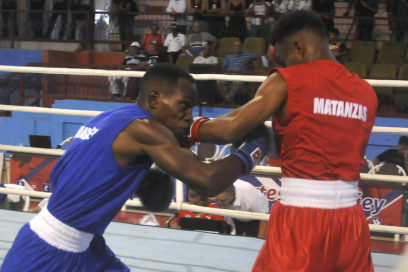 Otro día de trabajo sobre el ring en Camagüey