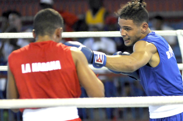 Primera jornada del Playa Girón de Boxeo 2019. Foto: José Raúl Rodríguez Robleda.