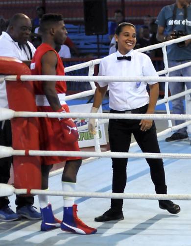 Han sido bien recibidas las mujeres árbitras.