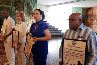 Agasajos para trabajadores de la cultura