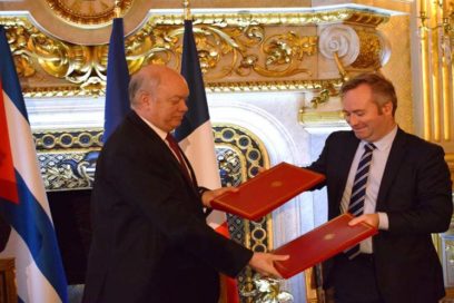 Francia y Cuba rubrican importantes acuerdos de cooperación comercial