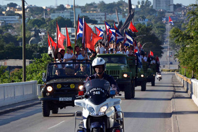 Evoca Santiago de Cuba partida de la Caravana de la libertad