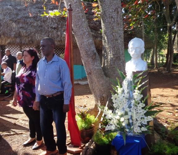 Trabajadores de Matanzas juraron honrar siempre al Héroe Nacional José Martí
