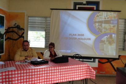 Trabajadores de la industria en Holguín guerrearán por cumplir planes de la economía