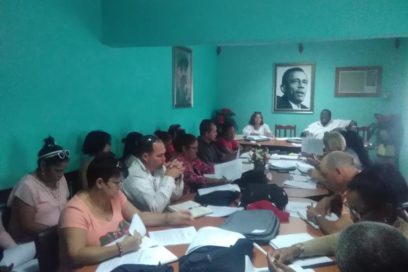 Efectúan en centros avileños presentación del plan económico 2020