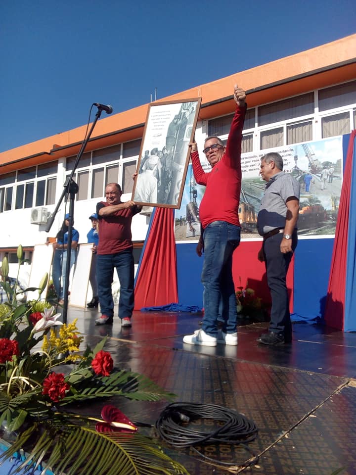 En el acto también se reconoció a un grupo de trabajadores con la distinción José María Pérez
