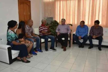 Diaz-Canel visits relatives of Cuban doctor kidnapped in Kenya
