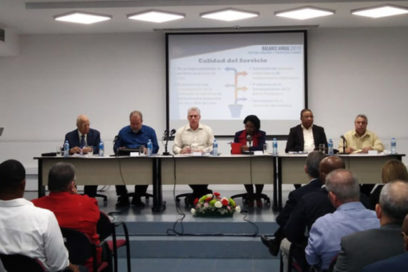 Preside Díaz-Canel balance anual del sistema bancario y financiero cubano