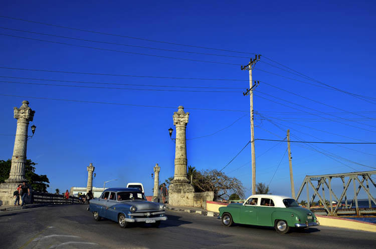 El Puente de Versalles, uno de los más conocidos de la ciudad. Foto: Joaquín Hernández Mena