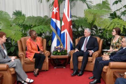 Recibe Díaz-Canel a Baronesa del Reino Unido