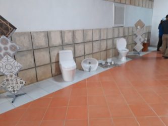 Fábrica de losas de cerámica SAVING.