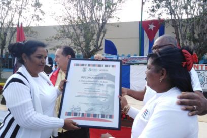 Acto por el Día del Trabajador de la Industria Ligera en Ciego de Avila