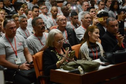 Reconocen a dirigentes de la Revolución por su sensibilidad hacia los discapacitados