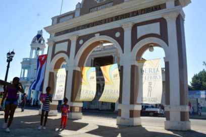 La Historia presente en la Feria del Libro en Cienfuegos