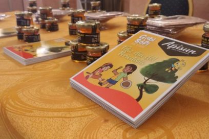 Apicuba y la cooperativa Decorarte establecen alianzas para la exportación