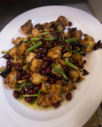 Pollo con maní al estilo Gongbao. Foto: de la autora
