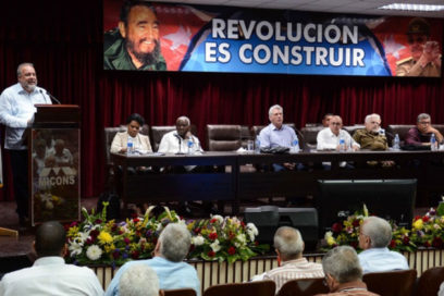 Primer Ministro llama a construir viviendas con calidad