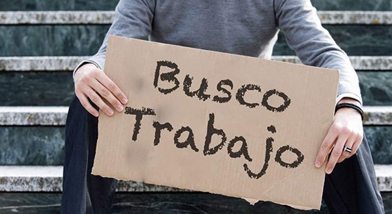 La Cepal calcula que la pandemia de la COVID-19 aumentará el desempleo hasta un 10 % en Latinoamérica y el Caribe, y el número de pobres en esta región en 35 millones más. Foto tomada de: ECONOMÍAHOY