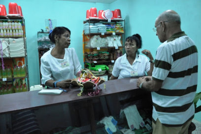 Concluyen encuentros de autoridades con trabajadores no estatales (+Fotos)