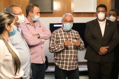 Delegación cubana llega a Venezuela para apoyar contención de la Covid-19 (+ Video)