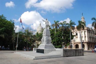 Resguardar la memoria de Martí (+ Fotos y Video)